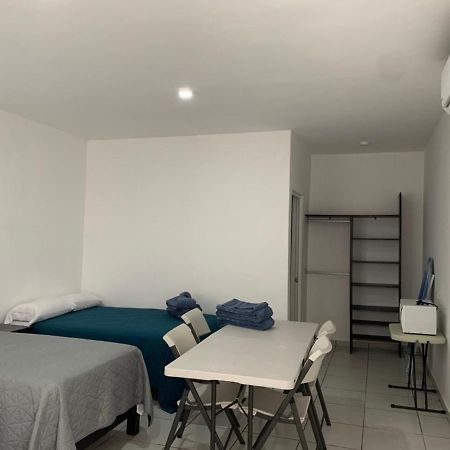 Lofts Zaragoza Hotel Сиудад Валес Екстериор снимка