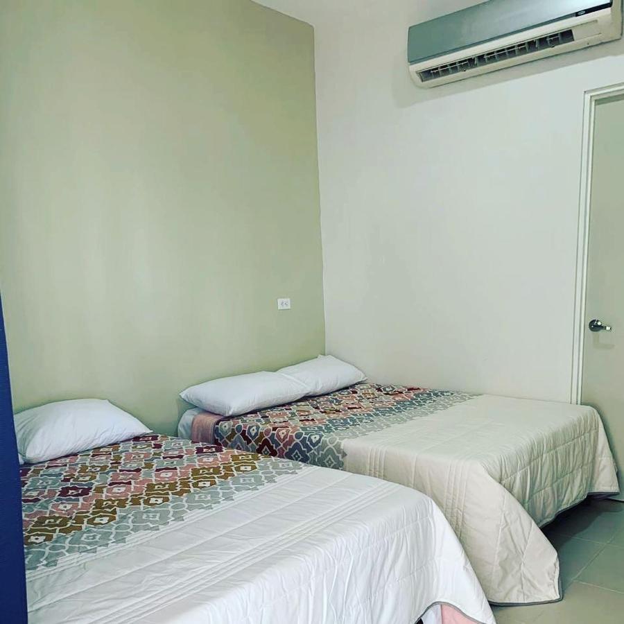 Lofts Zaragoza Hotel Сиудад Валес Екстериор снимка