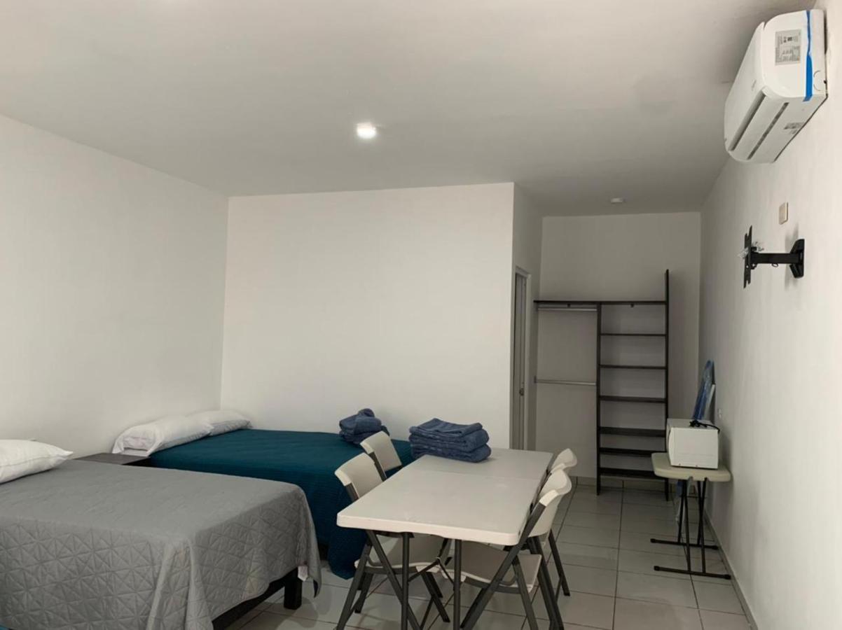 Lofts Zaragoza Hotel Сиудад Валес Екстериор снимка